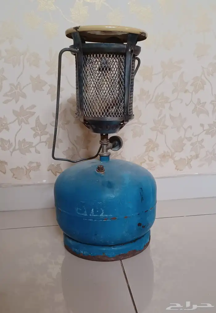 للبيع اتريك قديم مع دبة الغاز شغال 1