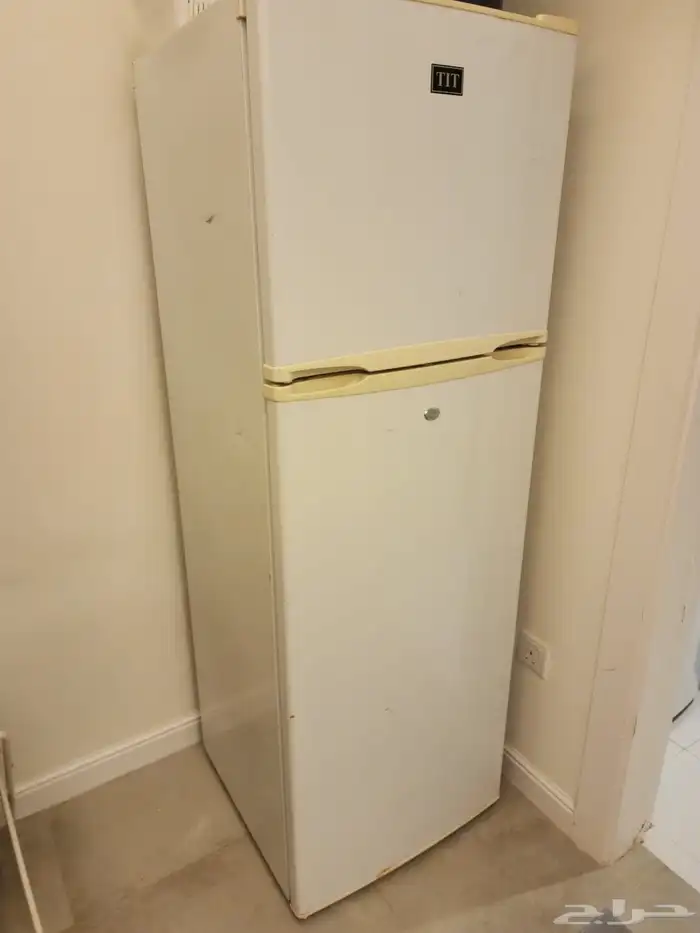 ثلاجه للبيع 0