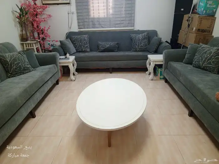 كنب صوفا 3 حبات مقاس كبير كل صوفا تتسع ل 4 افراد 3