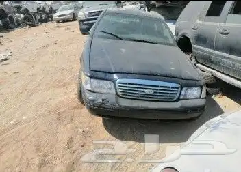يوجد لدينا جميع انواع الفورد فورد فورد فيكتوريا موديل 2002 0