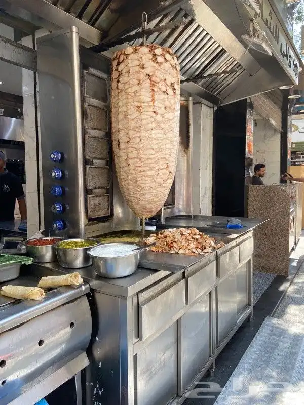 مطلوب شريك في مطعم السويد الغربي عريجه بجوار محطه المترو 9