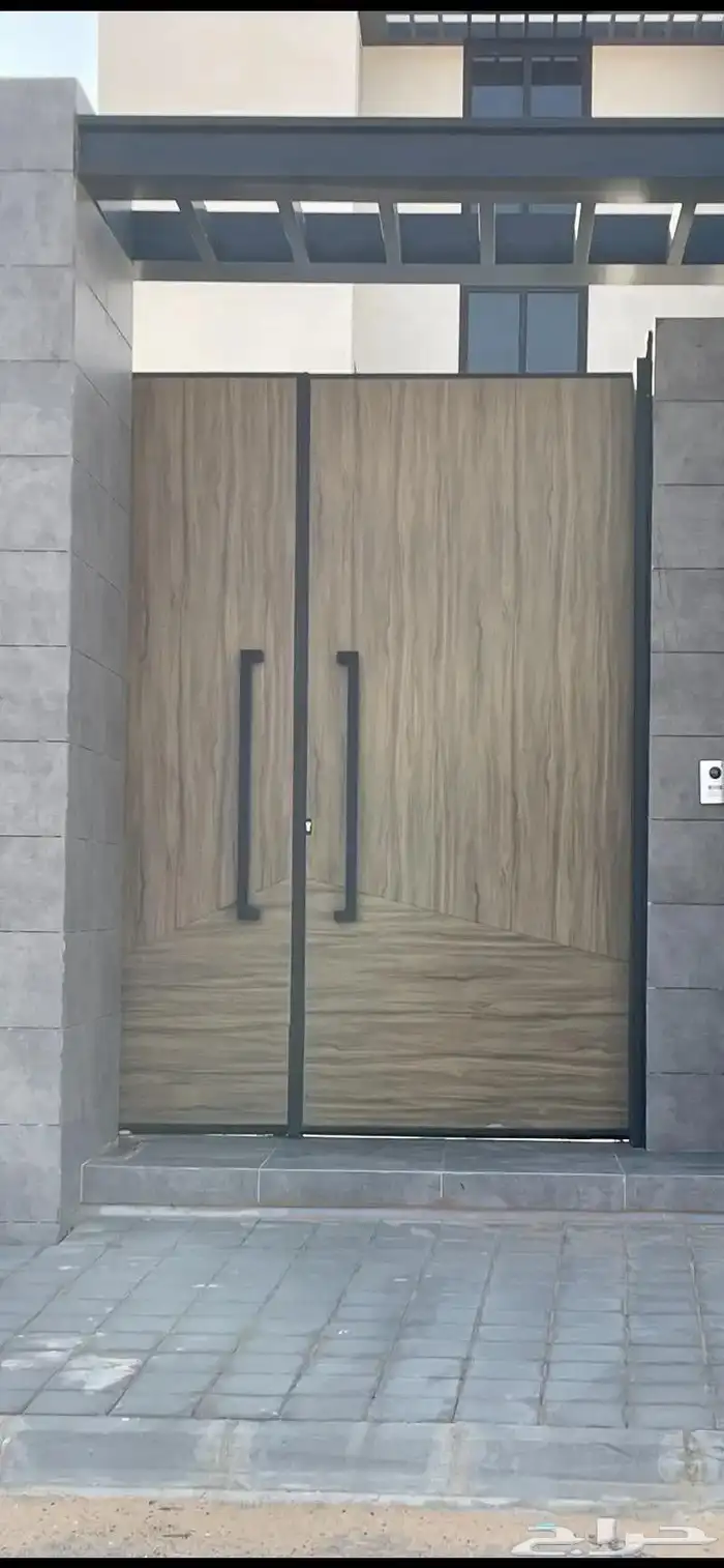 حداد ابواب حداد شمال الرياض حداد لحام صيانة ابواب حداد متنقل 4