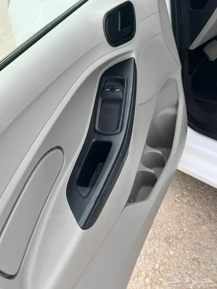 فورد فيجو مستعملة عرض خاص 9