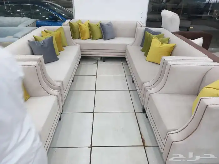 طقم 4قطع جاهز الي تسليم فوري 1800 3