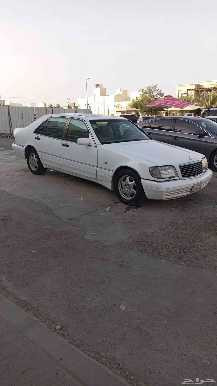 للبيع مرسيدس شبح موديل 98 خليجي طويل الداخلية بيج على السوم 1