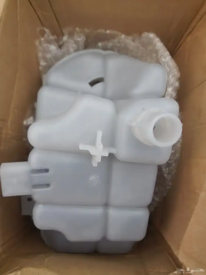 قربة ماء اودي A6-A7 4G0121403G 4G0121403AC 4G0121403D 2