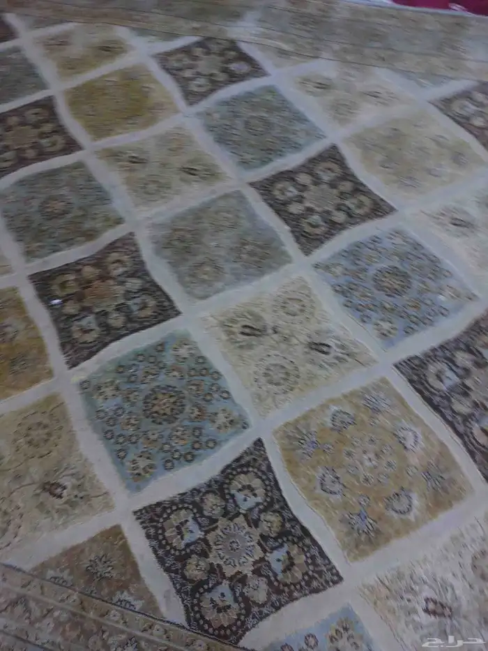 للبيع سجاد 3في 2 حرير 1