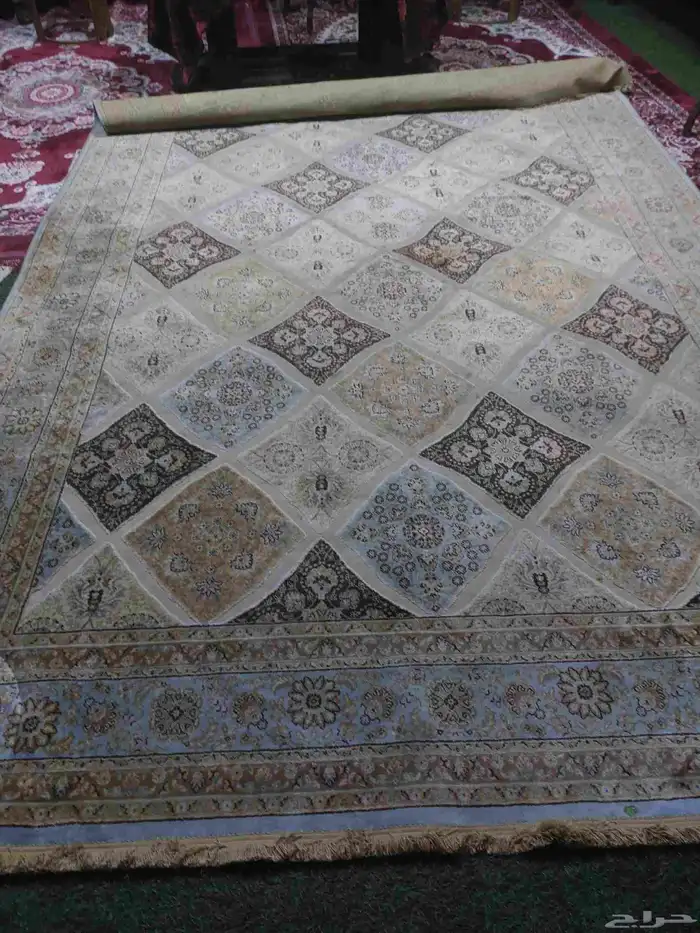 للبيع سجاد 3في 2 حرير 3