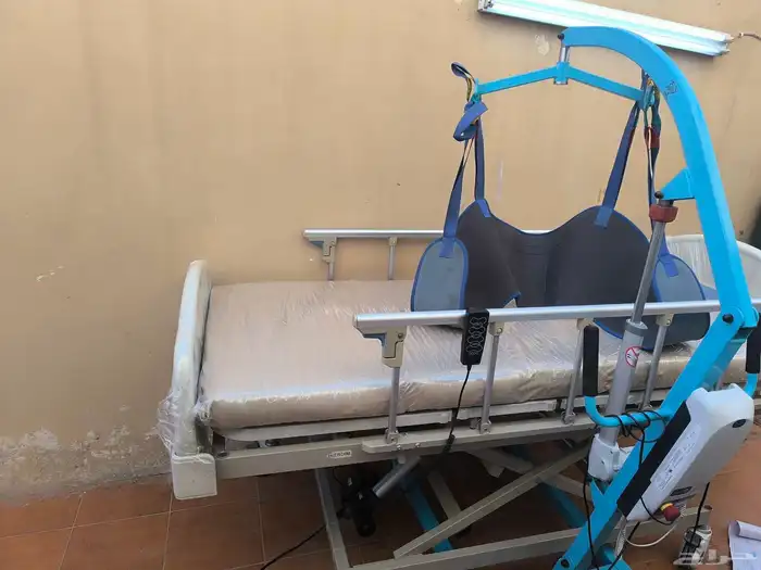سرير طبي كهربائي معا المرتبه ورفعت مريض معا الشحن والشيله 4