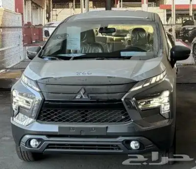 ميتسوبيشي اكسباندر جميع الفئات 9