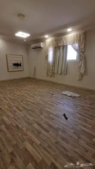 للبيع شقة 4 غرف بحي الفايزية 2