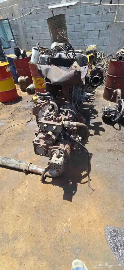 للبيع مكاين وطرمبات بوكلينات هيتاشي حجم الكبير 11