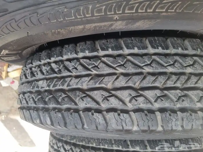 235 80 16 كفرات نضيفه شرت 0