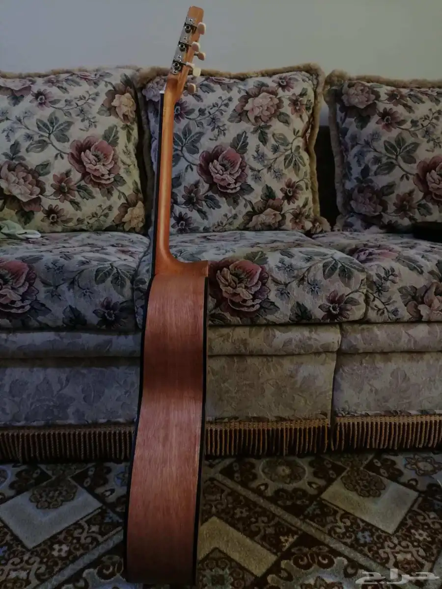 Yamaha guitar 3