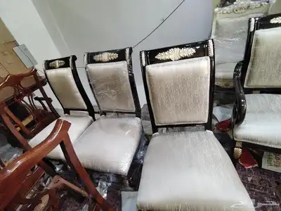 تنجيد وتجديد كراسي طاولات الطعام 3