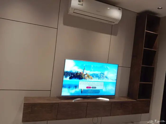 شيبورد مع طاولة ومكتبه 0