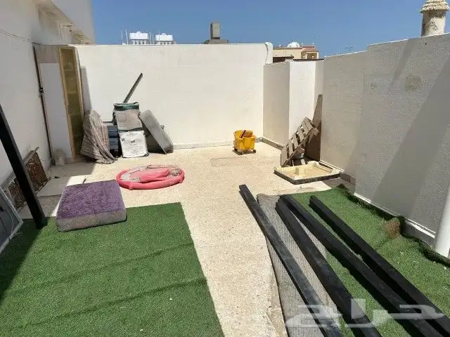 تفصيل مظله و كراسي و بديل خشب و عشب صناعي كل 25