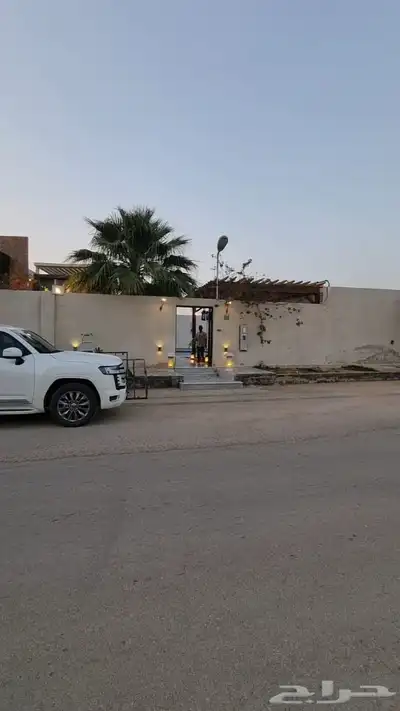 للبيع شاليه دخله 170 الف بالسنه 0