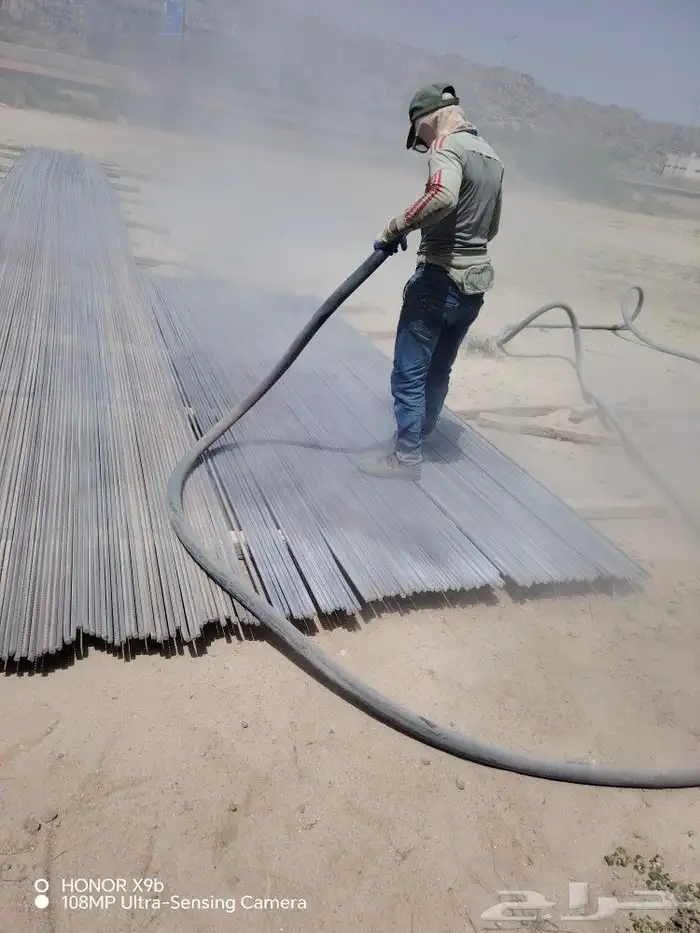 صنفرت الحديد المصدي تنظيف صداء الحديد برمل جيزان جازان ابهاء 1