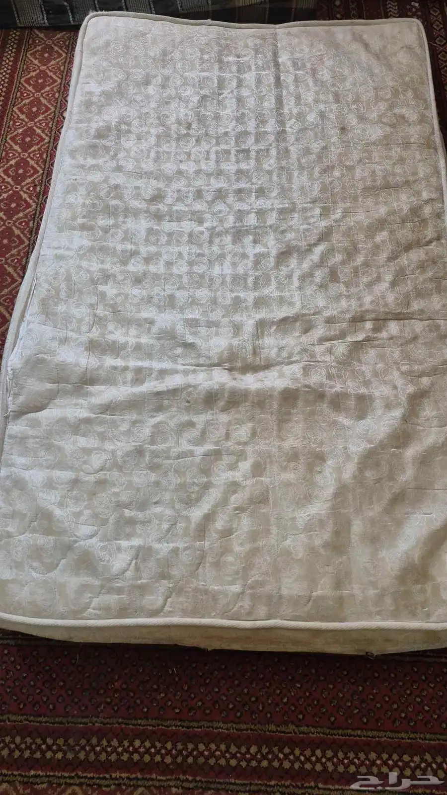 مراتب للبيع   اثنين مراتب طبيه  اثنين سوسته و واحد صغير 4