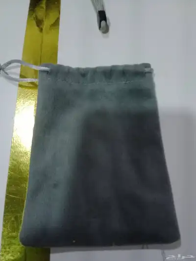 كاميرا مستعمله البطاريه خربانه معاها كيس والسعر30ريال 1