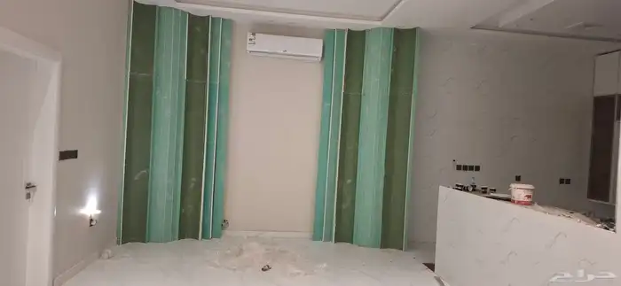 تصميم مع التنفيذ مع الإشراف 0