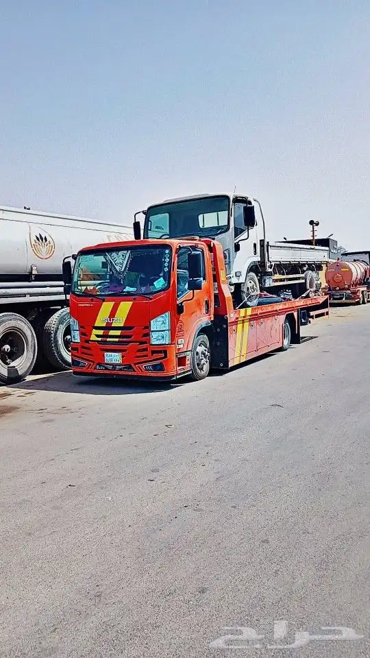 سطحة هيدروليك داخل واخرج حفرالباطن سطحة هيدروليك 1