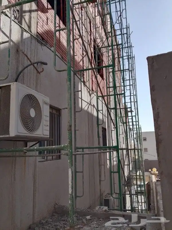 أبوعزم للسقالأت 1