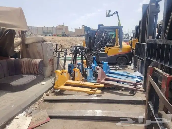 رافعات كهربائية وشوكيه حفار مني تور لايت 6