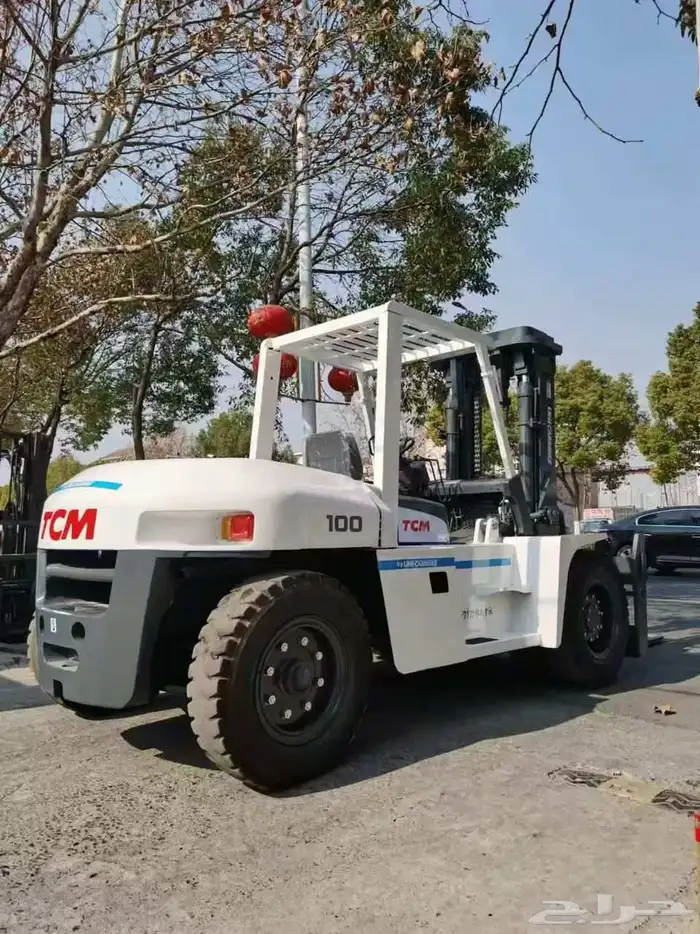 رافعه شوكية سكين فوركليفت للايجار في جده 3