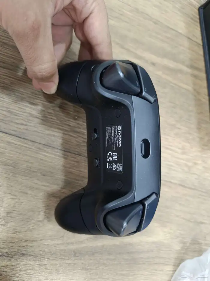 يدات بلايستشن فور احترافية وعاديه ps4 3