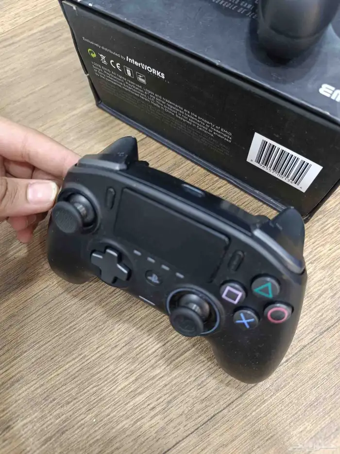 يدات بلايستشن فور احترافية وعاديه ps4 1