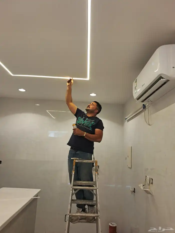 معلم كهربائي شامل بخميس مشيط كهربائي بيوت عماير 4