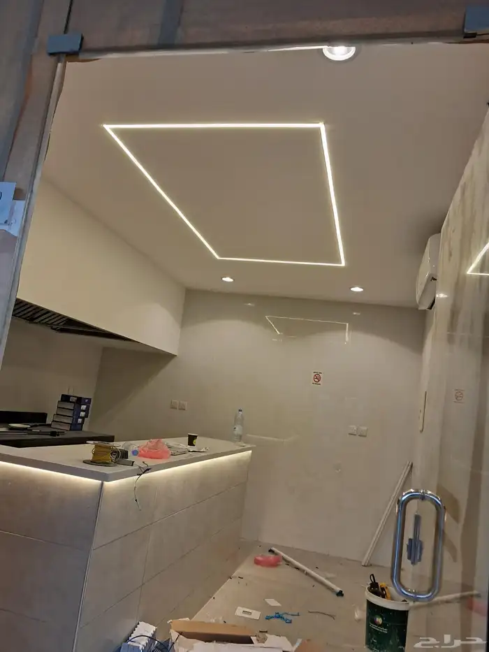 معلم كهربائي شامل بخميس مشيط كهربائي بيوت عماير 5