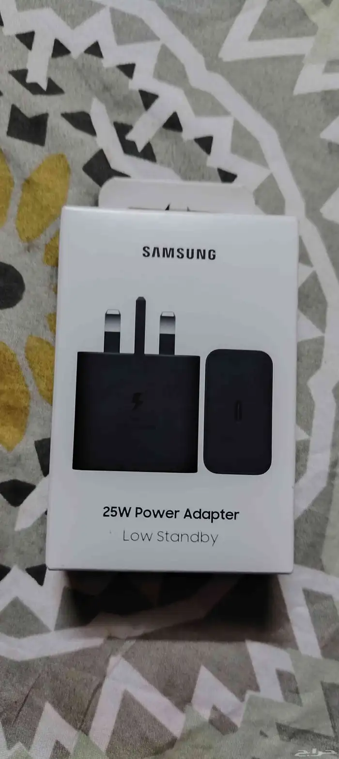 للبيع كبس جداري اصلي من مكتبه جرير Samsung لم يتم الاستعمال 2