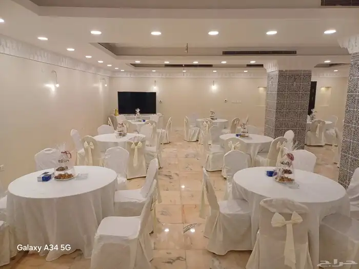 طاولات فرش كراسي سماعات 0