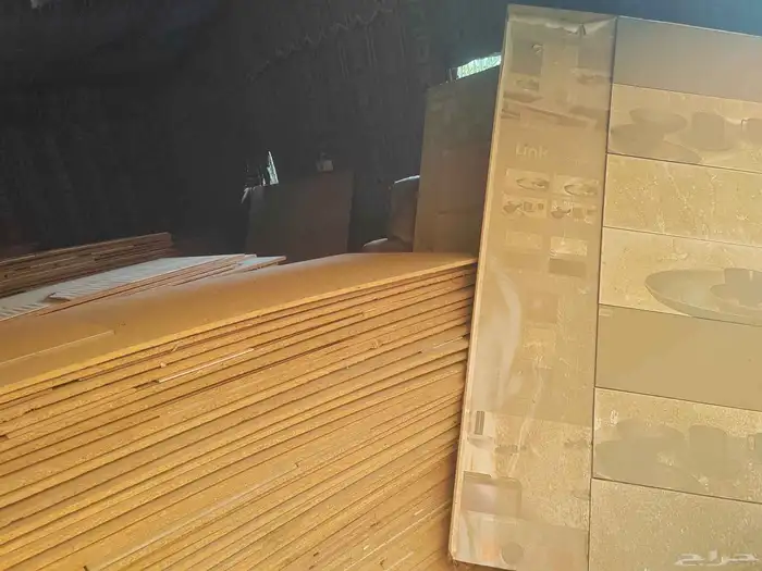 الأواح خشب كم هي بصوره الوح الواحد 20 ريال فقط 3