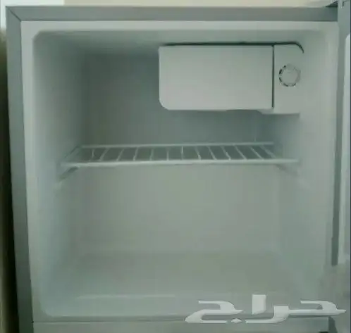 ثلاجة صغيرة ثلاجه صغيره 1.6 قدم 1