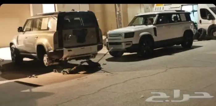 ورشة متنقلة لصيانة السيارات في الموقع 0