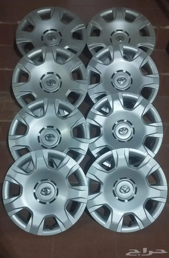 لجميع السيارات طيس وشعارات 42