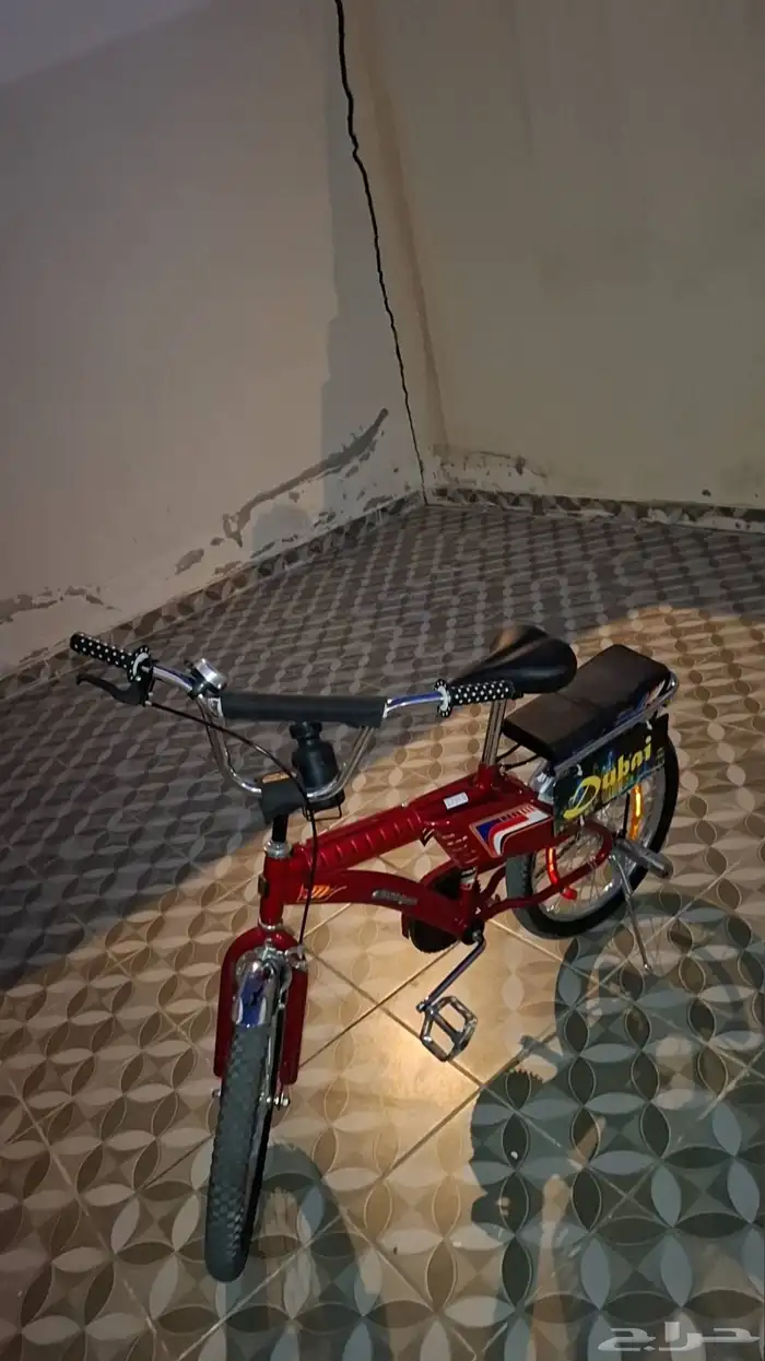 سياكل ربوا نضيف شاري قبل شهر وعليها تعديل وعلى اسوم 0