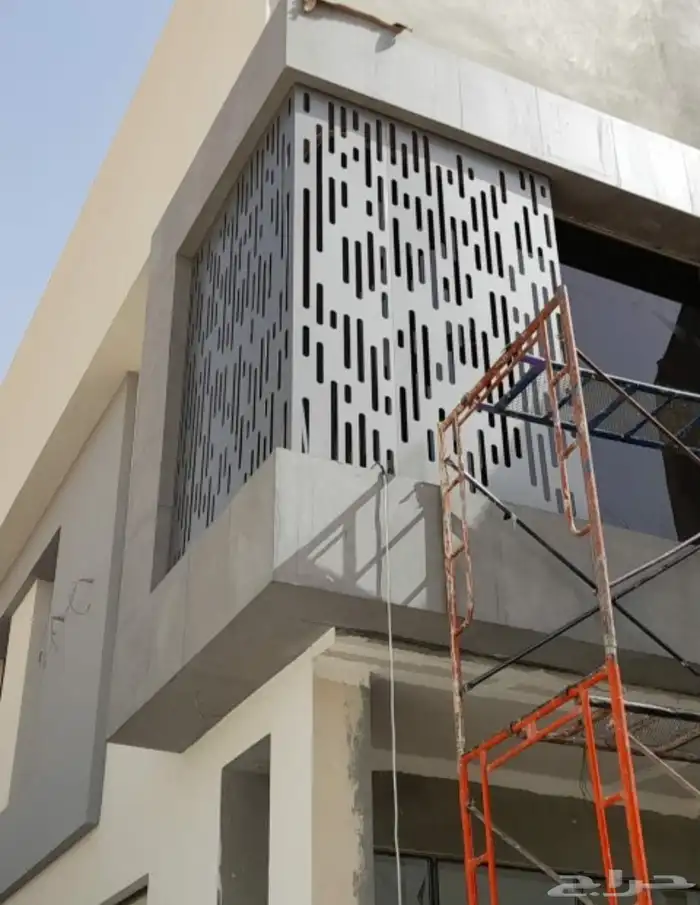 اشغال هناجر وابواب 9