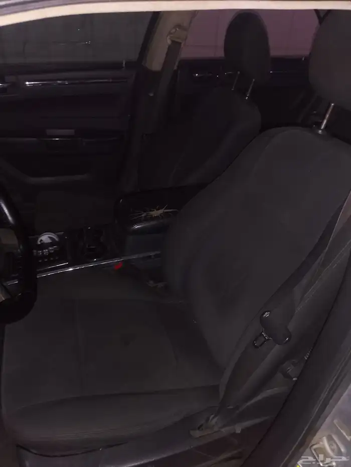 كرايزلر c300 2008 7