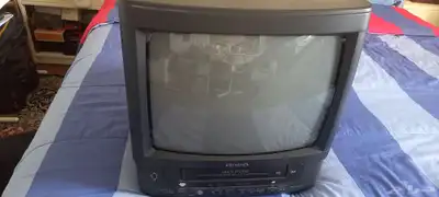 تلفزيون Sony للبيع lcd - تلفزيون Aiwa مع فيديو 8