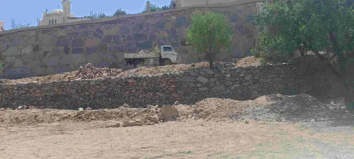 محمد اليماني معلم حجر 0