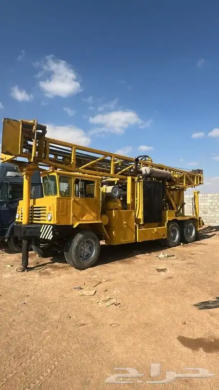 حفار ابار ارتوازية 0