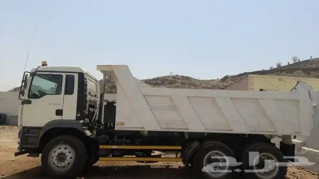 قلاب مع السواق للايجار الشهري وسنوي 0