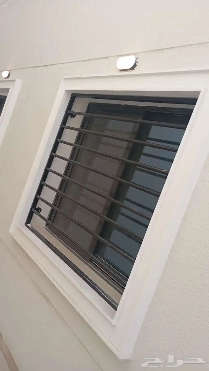 حداد لحام مظلات سواتر سندويش بنل 9
