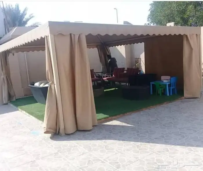 مظلات وسواتر 1