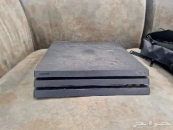 بلايستيشن 4 برو مهكر 1